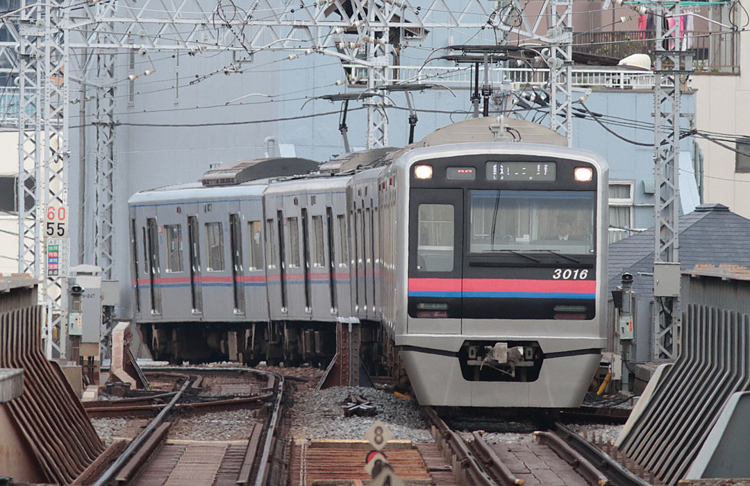 京成電鉄3000形3016