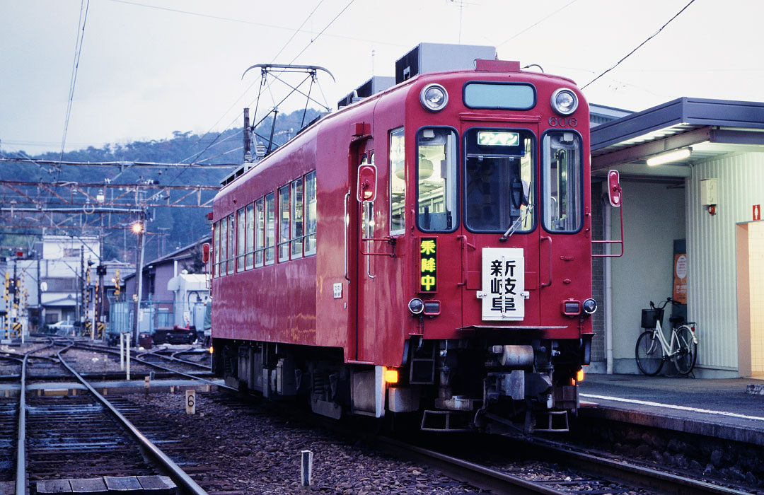 名鉄モ606