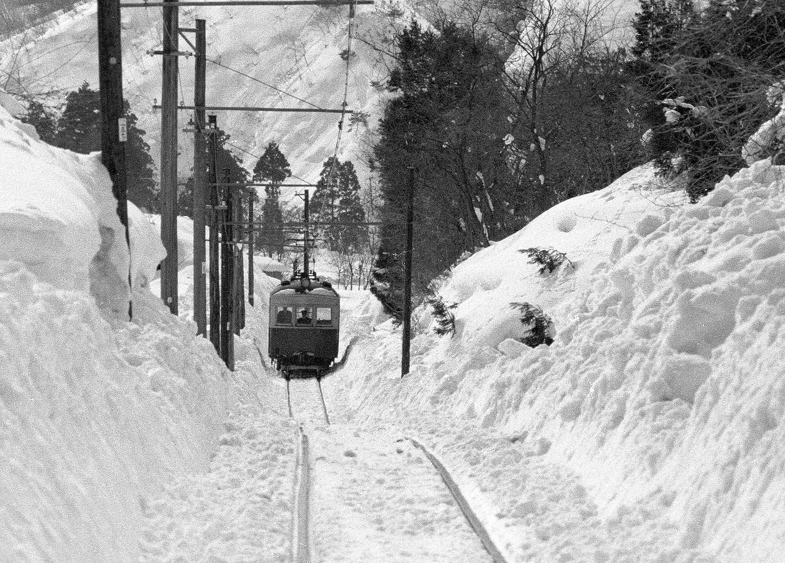 蒲原鉄道 モハ12