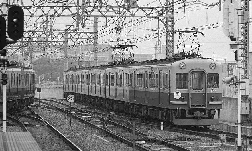 京阪電鉄1900系1927