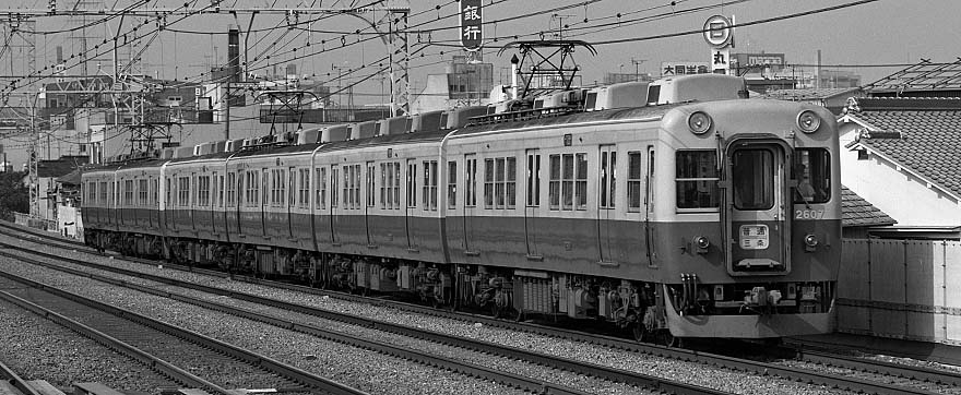 京阪電鉄2600系2607