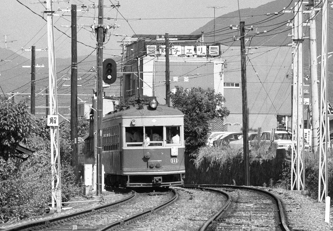 京福嵐山線ポール時代モボ111