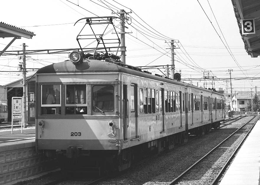 伊予鉄道モハ（モハニ）200形203