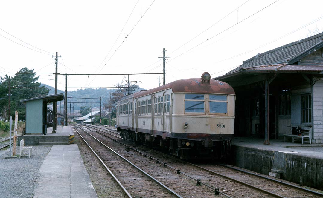 土佐電鉄鉄道線クハニ3501+モハ5004