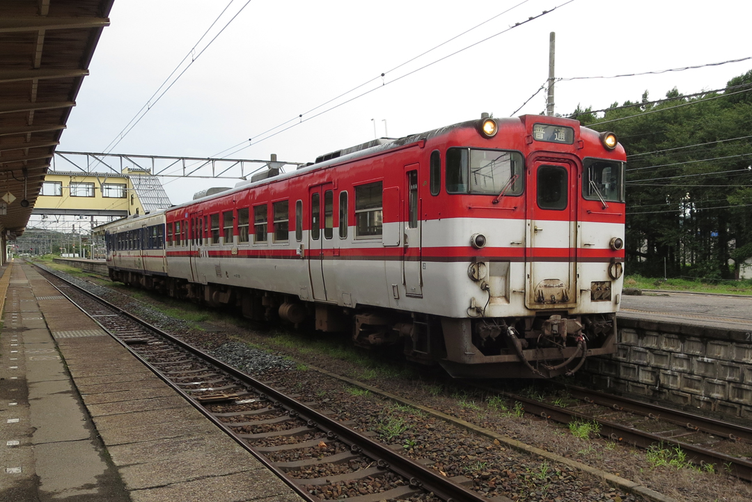 羽越本線交直区間キハ47