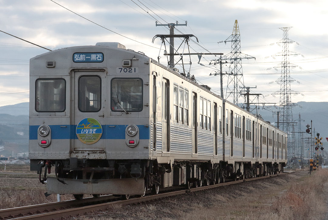 弘南鉄道 4連 朝の輸送力列車-18