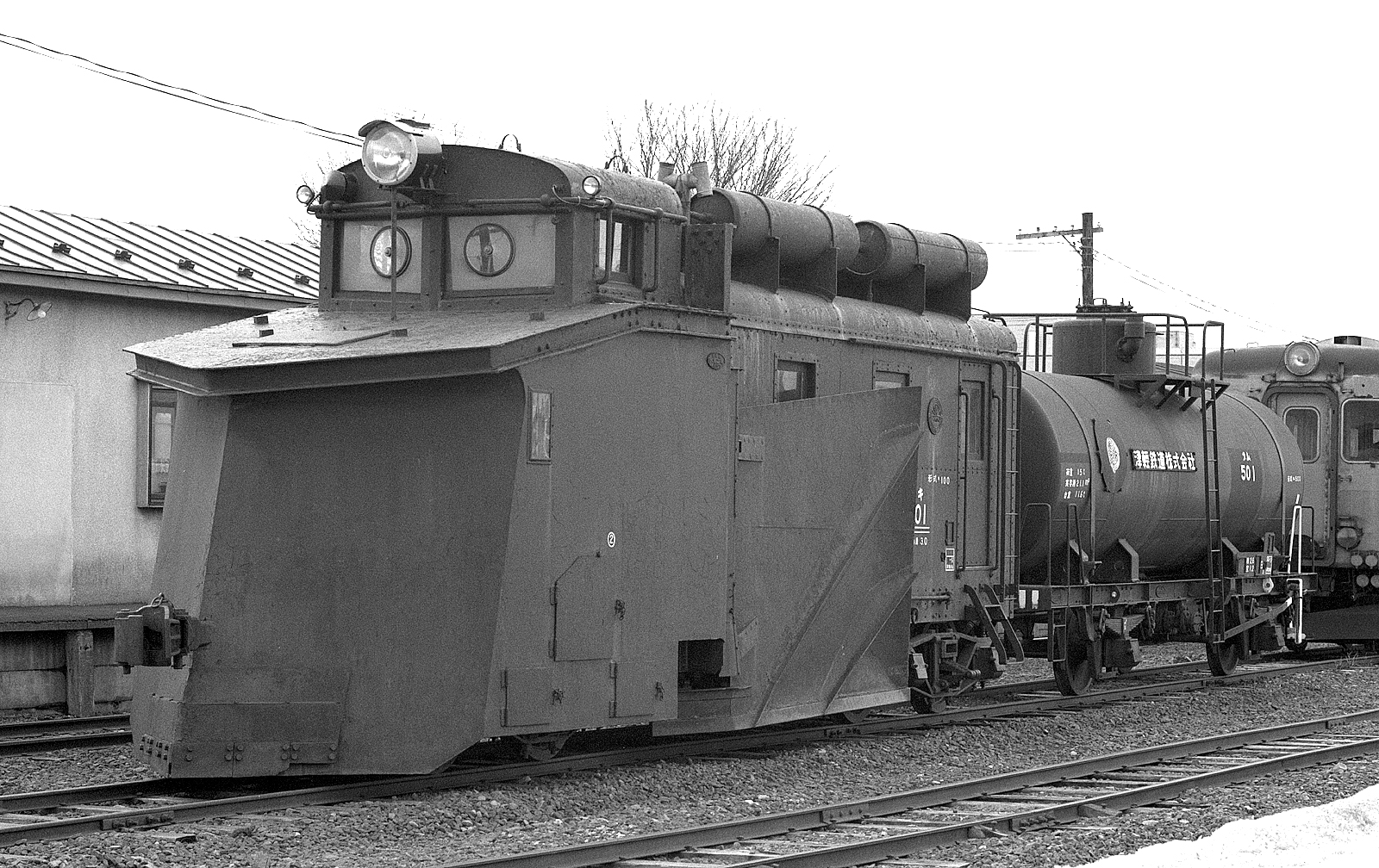 津軽鉄道キ100形101