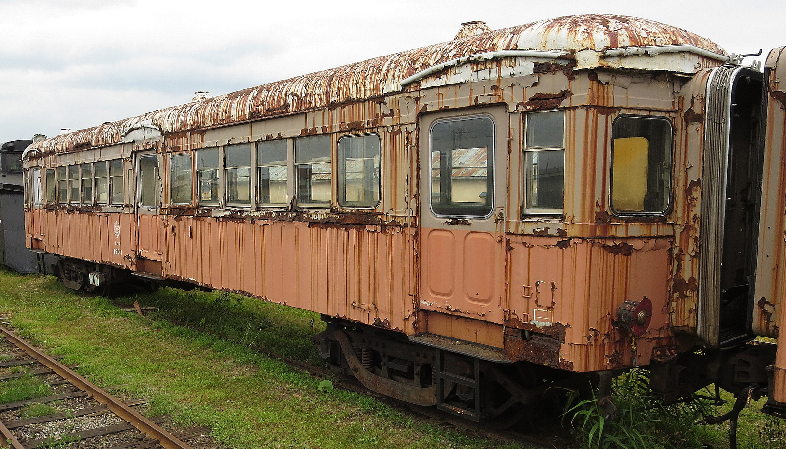 津軽鉄道ナハフ1200形12021
