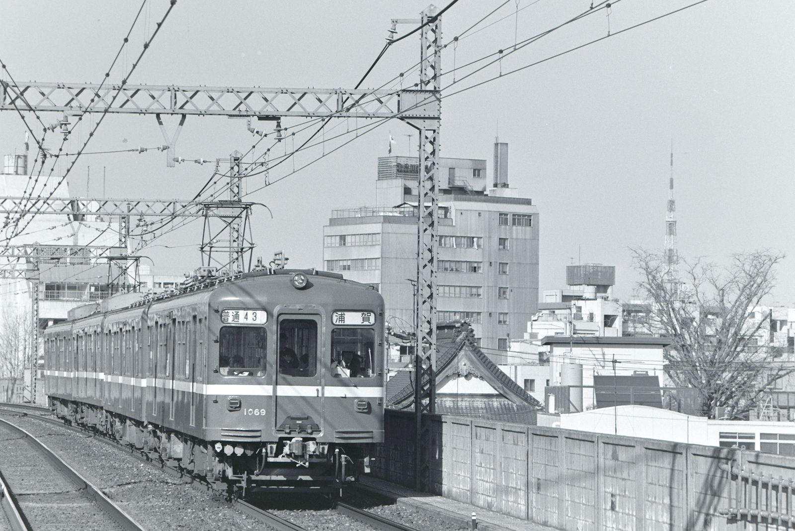 京急1000新馬場
