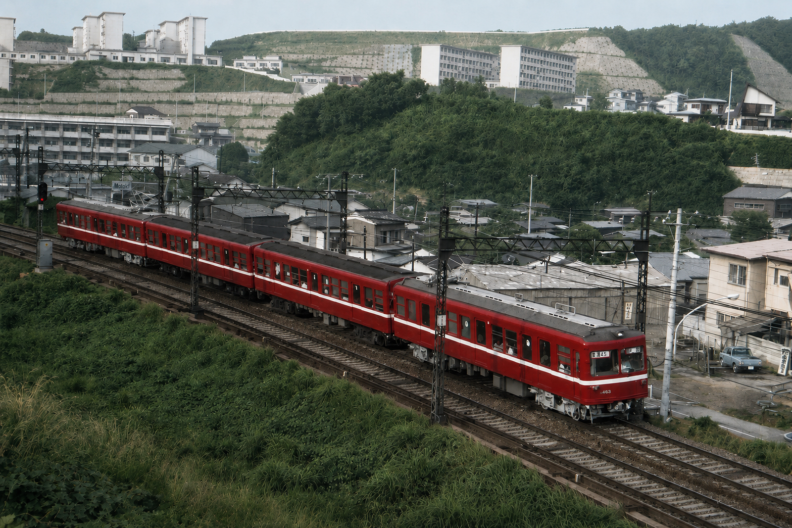 京急460形463AI(Chat GPT Plus)描画カラー化