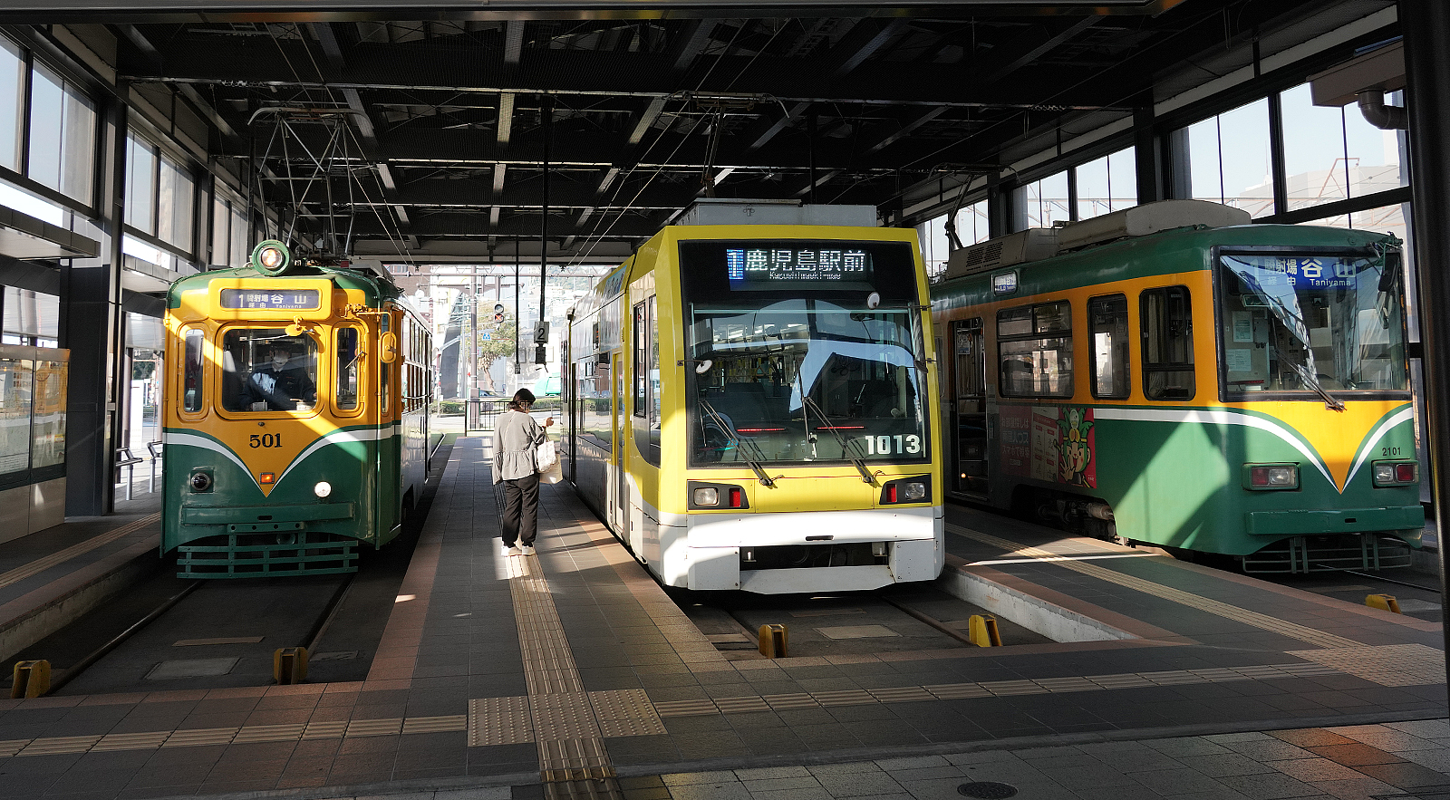 鹿児島市交通局/鹿児島市電651号、1013号、2101号