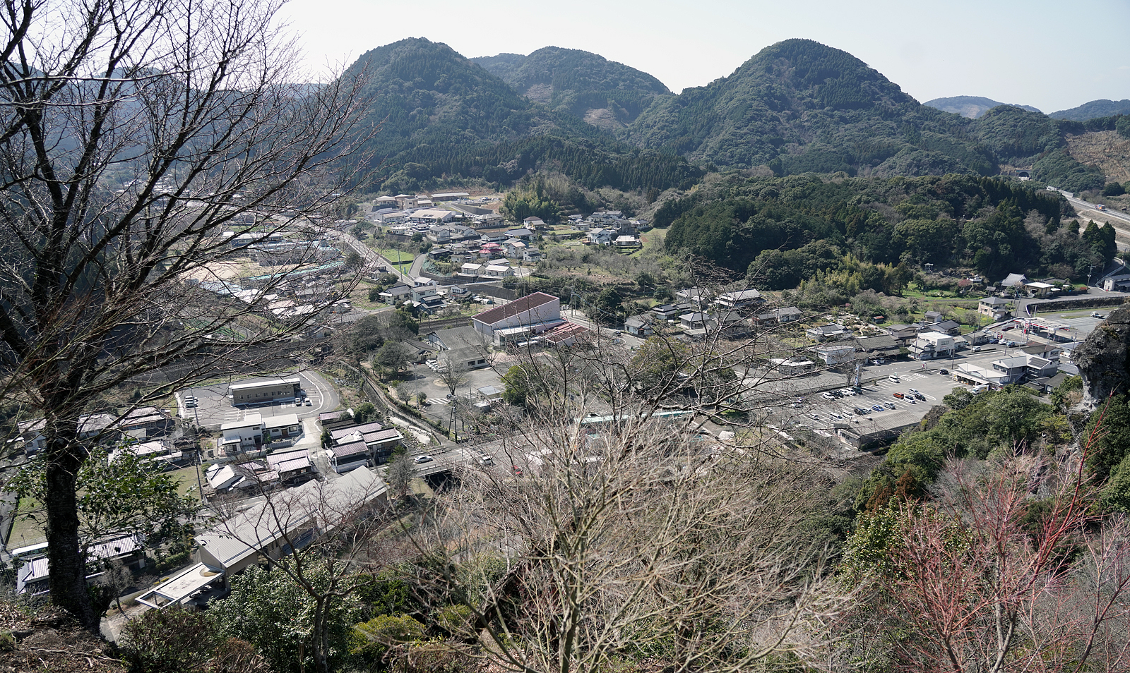 つなぎ美術館モノレール