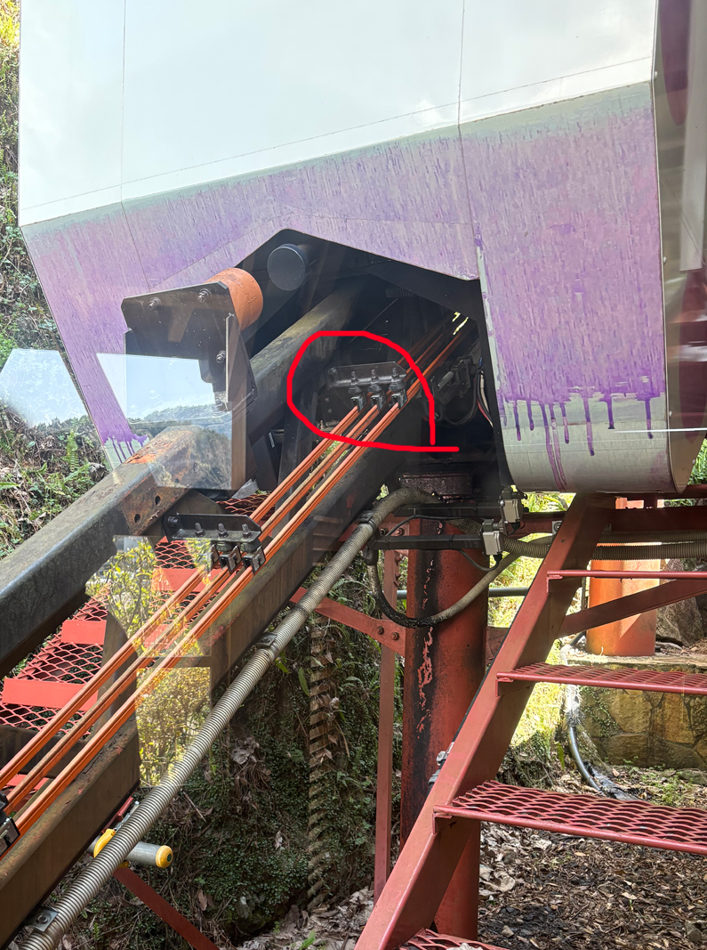 つなぎ温泉モノレール